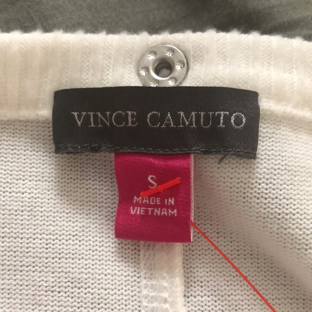 NWT Vince Camuto Button Shoulder Sweater Top. SzS - Picture 10 of 11